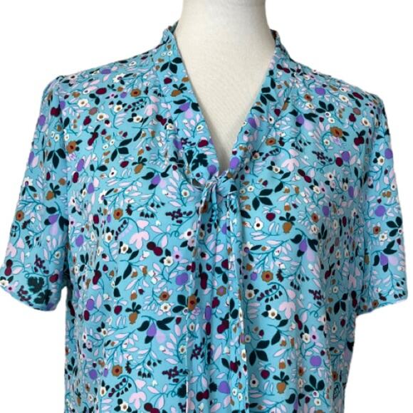 Talbots Tie Neck Top Blouse Short Sleeves Blue Multi Floral Women’s Size Large - Picture 5 of 11